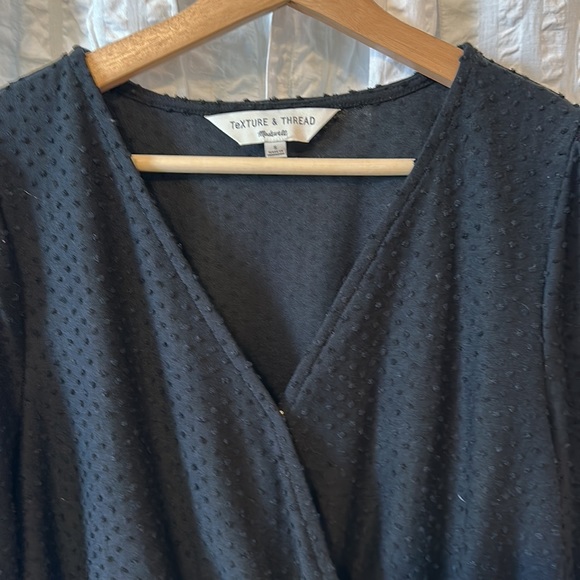 MADEWELL CLIP DOT SMOCKED CROSSOVER SHIRT SIZE S - Picture 5 of 11